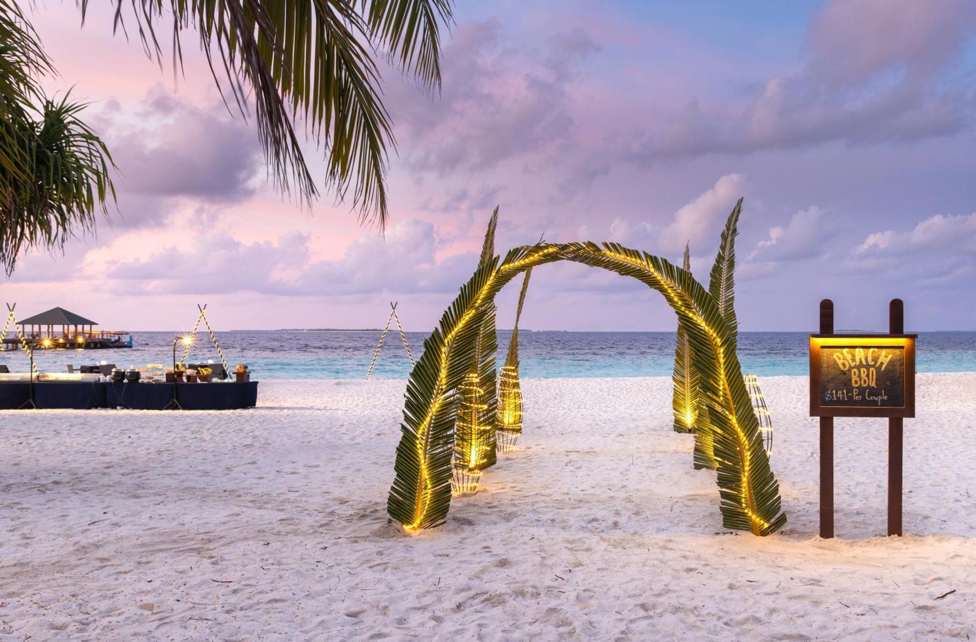 アダーラン セレクト ミードゥパル プレミアム オール インクルーシブ Meedhoo  エクステリア 写真