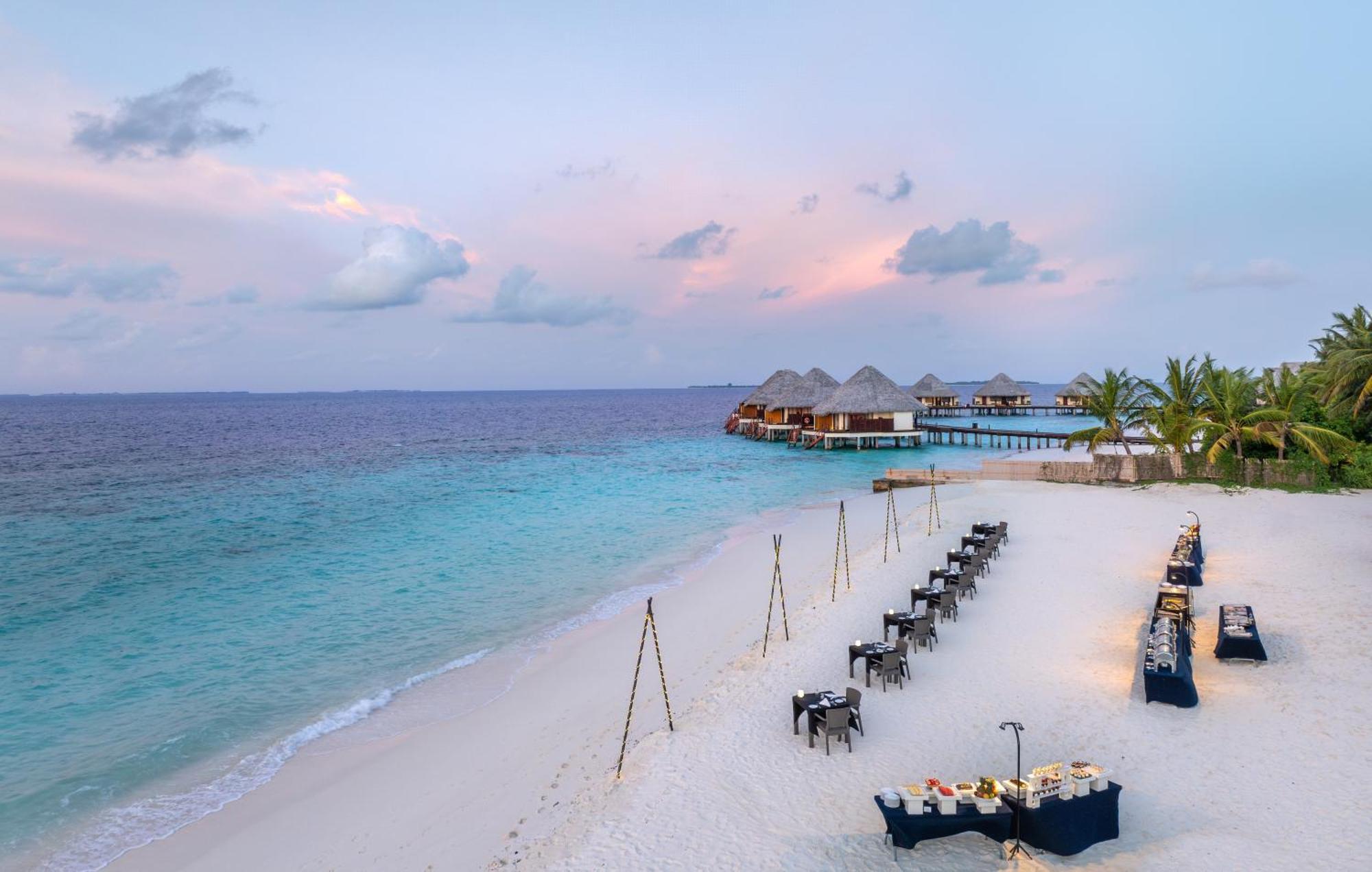 アダーラン セレクト ミードゥパル プレミアム オール インクルーシブ Meedhoo  エクステリア 写真